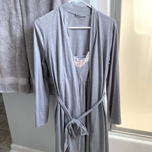 Maternity Nightgown and Robe - Medium